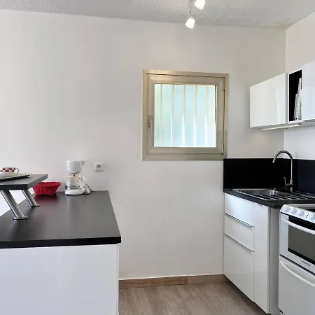 Le Lavandou, 1 Piece, 4 Personnes - Fr-1-251-495 Le Lavandou